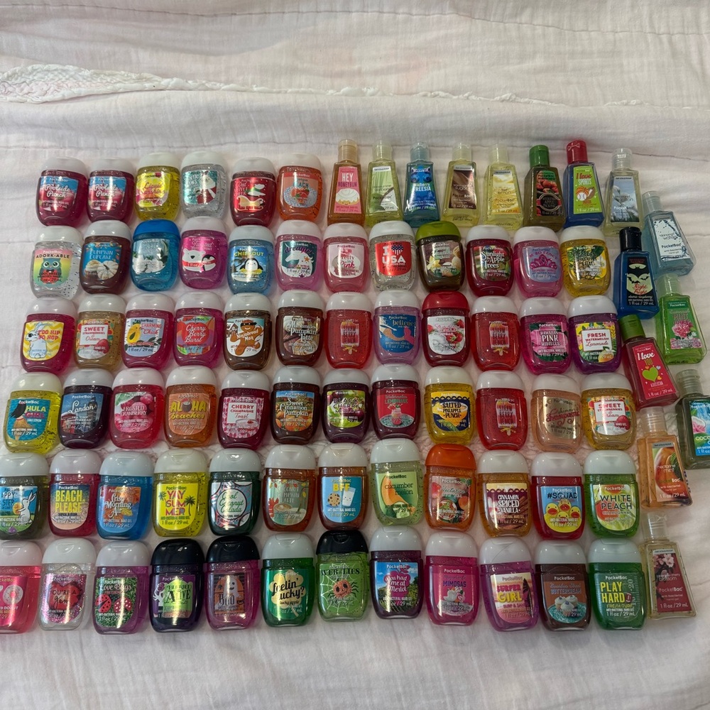 Bath and Body Discounted Pocketbac Hand Sanitizers